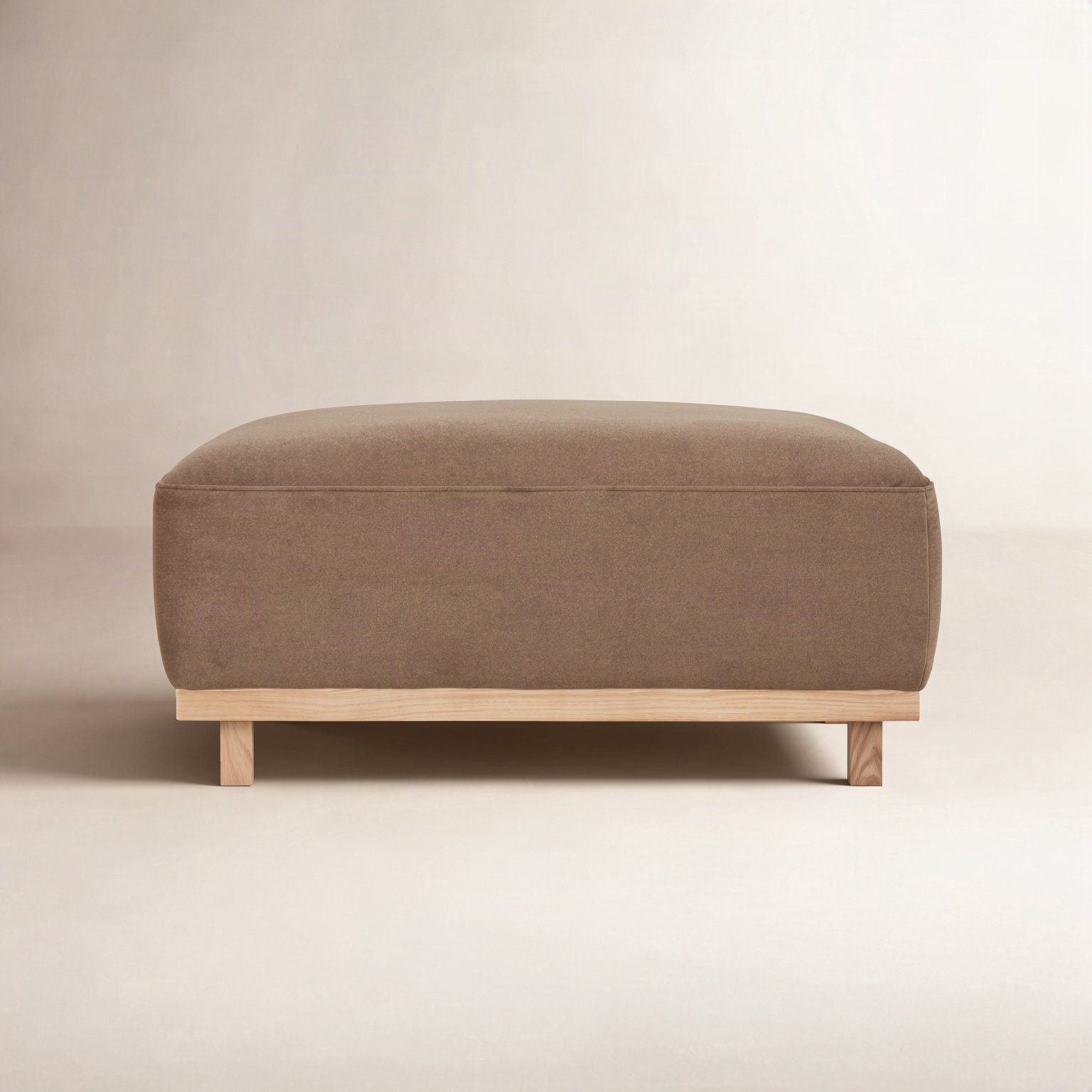 Joss & Main Russo 28 Ottoman & Reviews